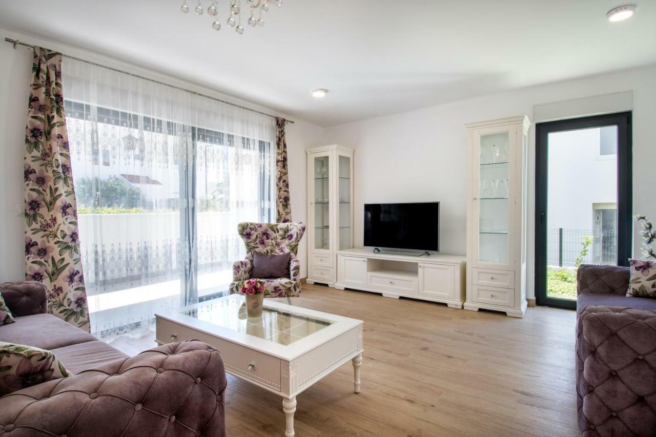 Luxury Apartments Alkar With Swimming Pool Razanj Luaran gambar